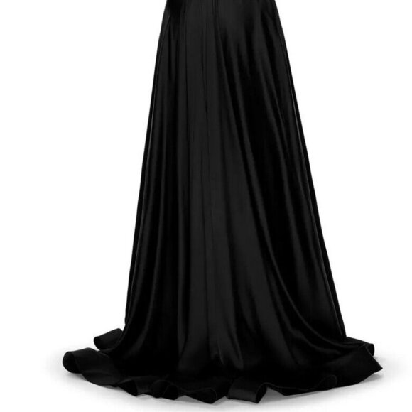 La Femme Black Sleeveless V-Neck High Leg Slit A-Line Gown - Picture 4 of 4